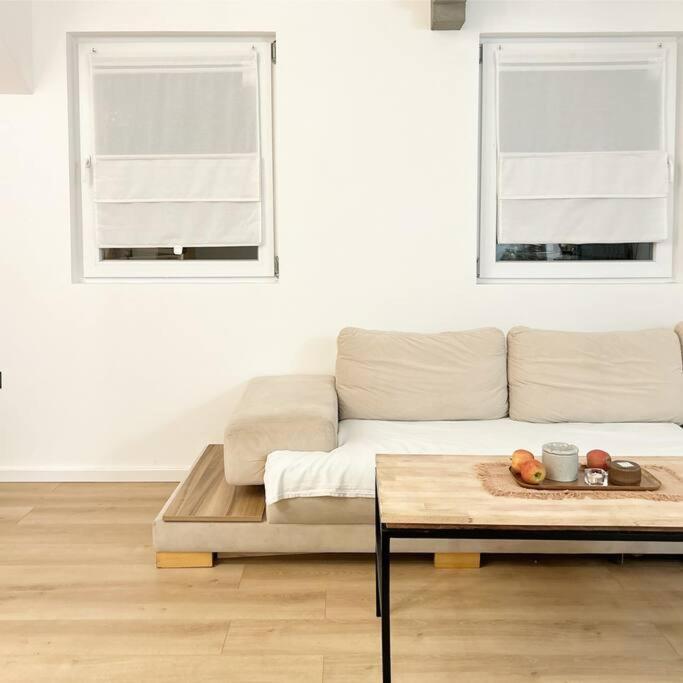 דירות נובי סאד Nest Zen Garden מראה חיצוני תמונה